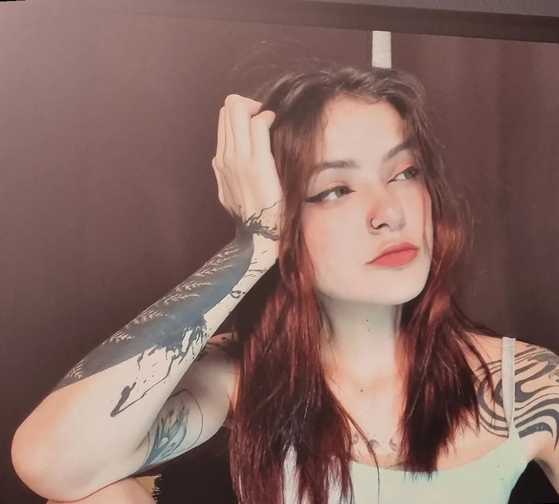 Elodie Mym